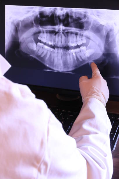 Best Walk-In Emergency Dental Services in North Pearsall, TX